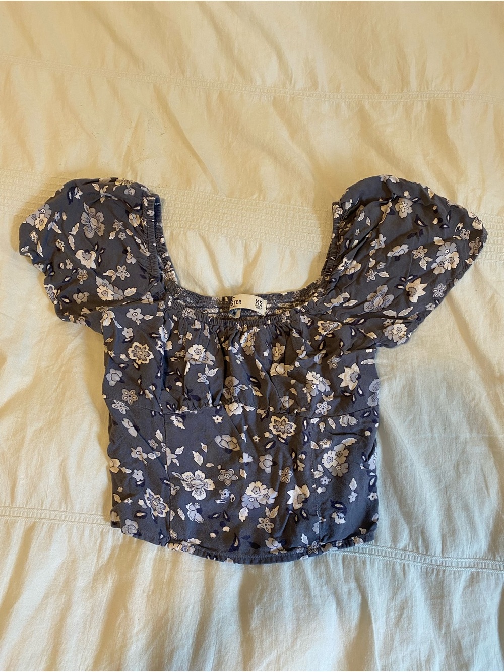 Hollister fitted crop top
